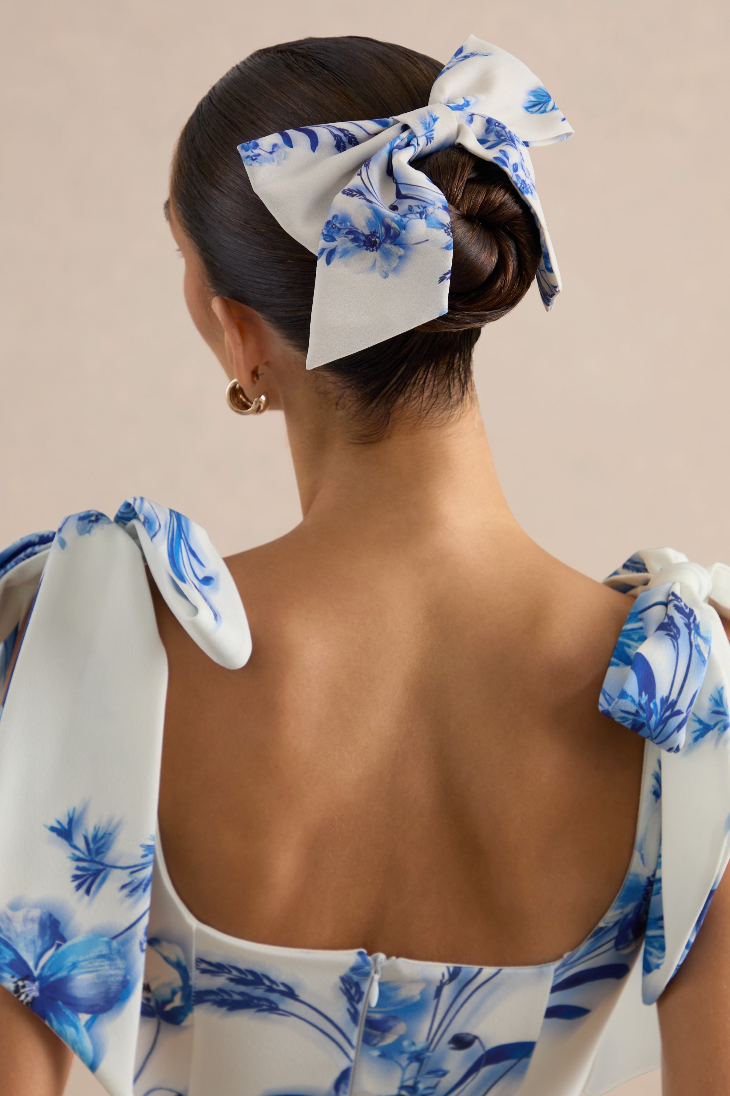 Tullia | Blue and White Floral Print Hair Bow