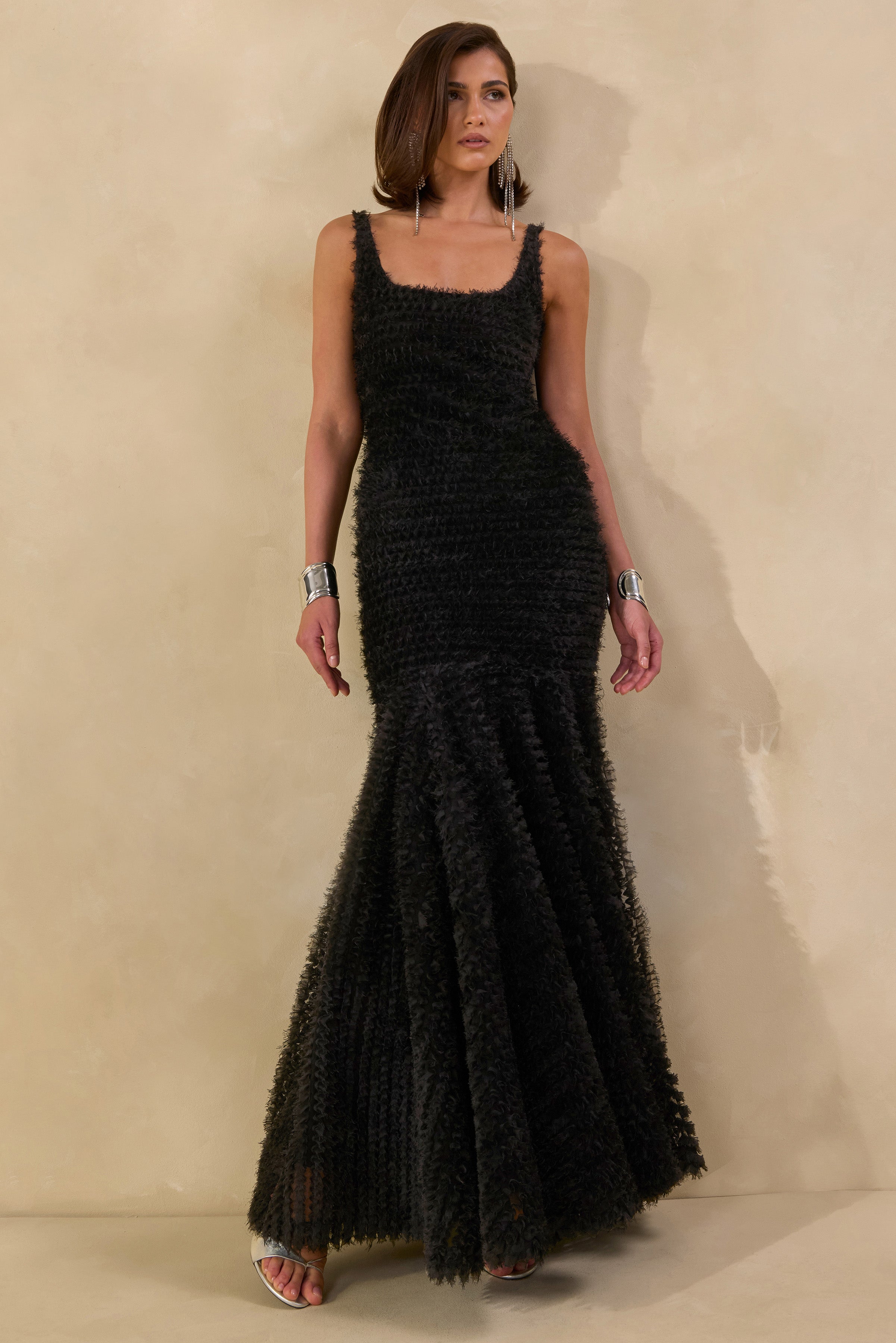Sadine | Black Scoop-Neck Fishtail Maxi Dress