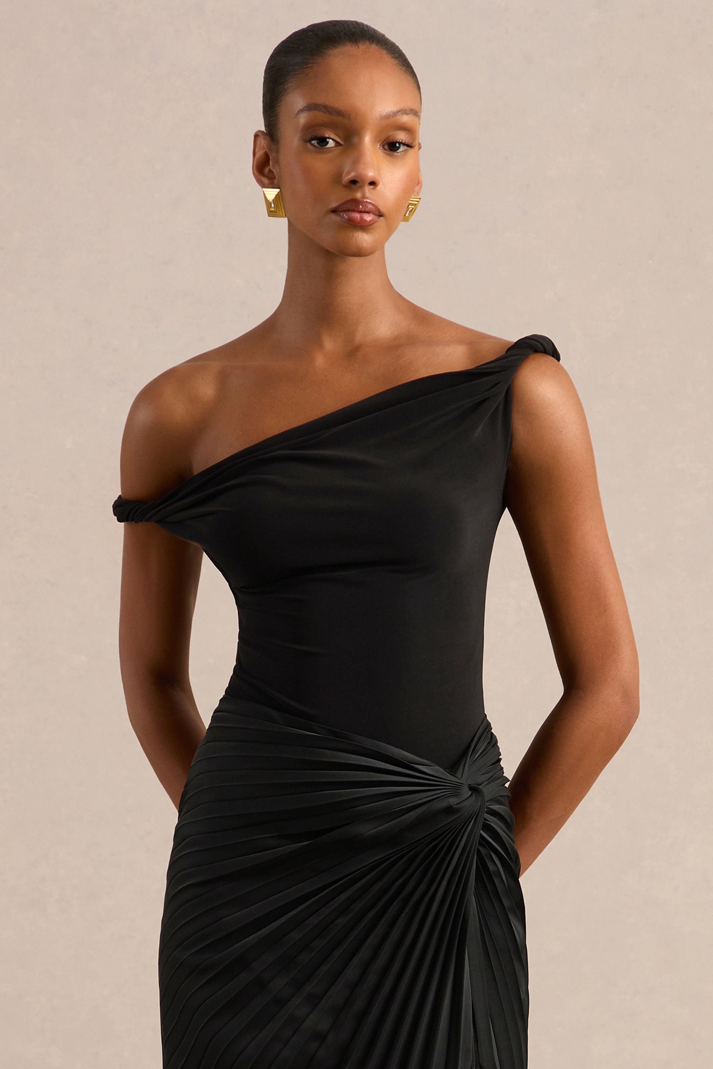 Kesia | Black Twisted Asymmetric Thong Bodysuit
