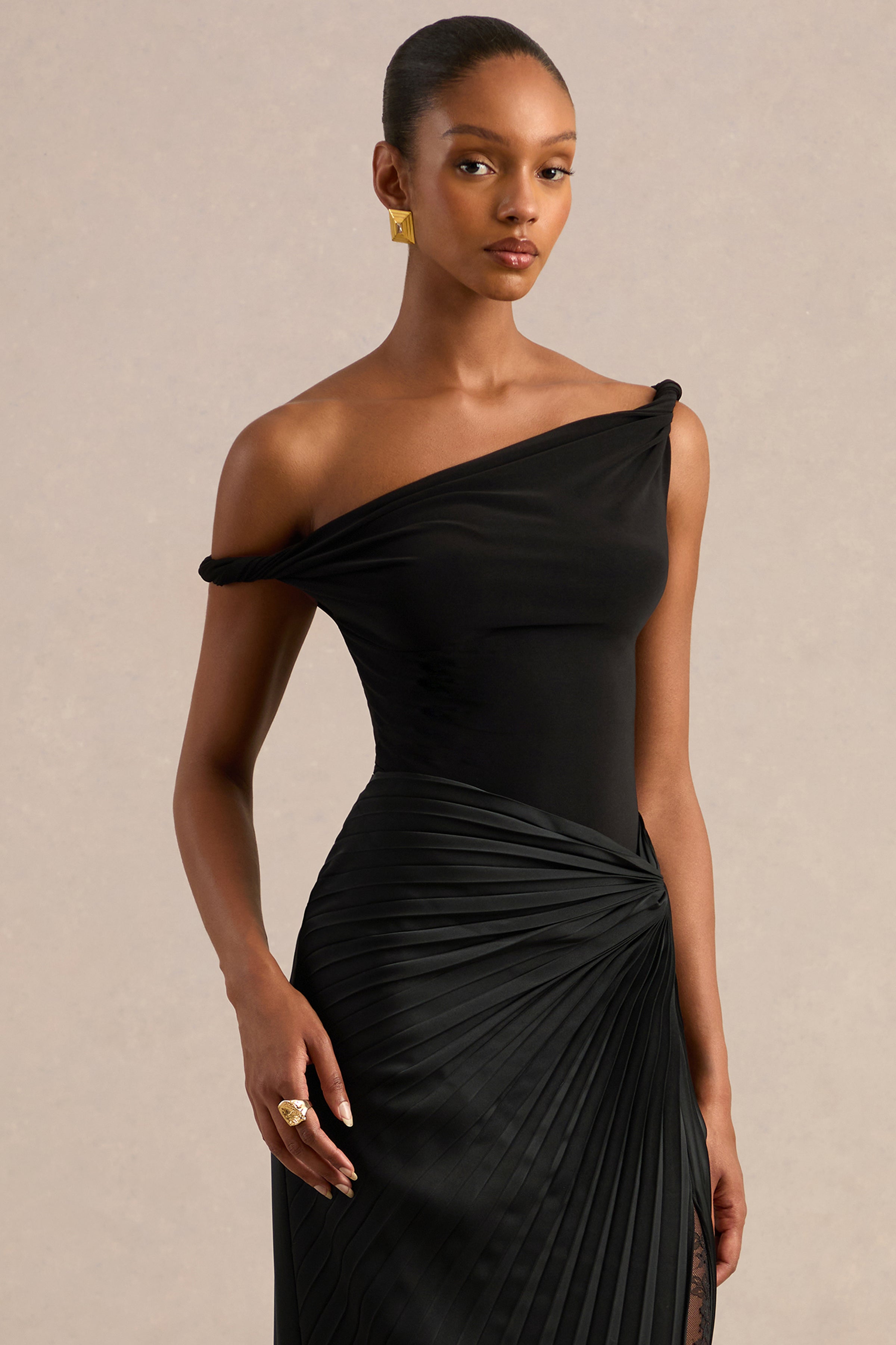 Kesia | Black Twisted Asymmetric Thong Bodysuit