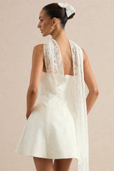 Taryna | White Lace Hair Bow