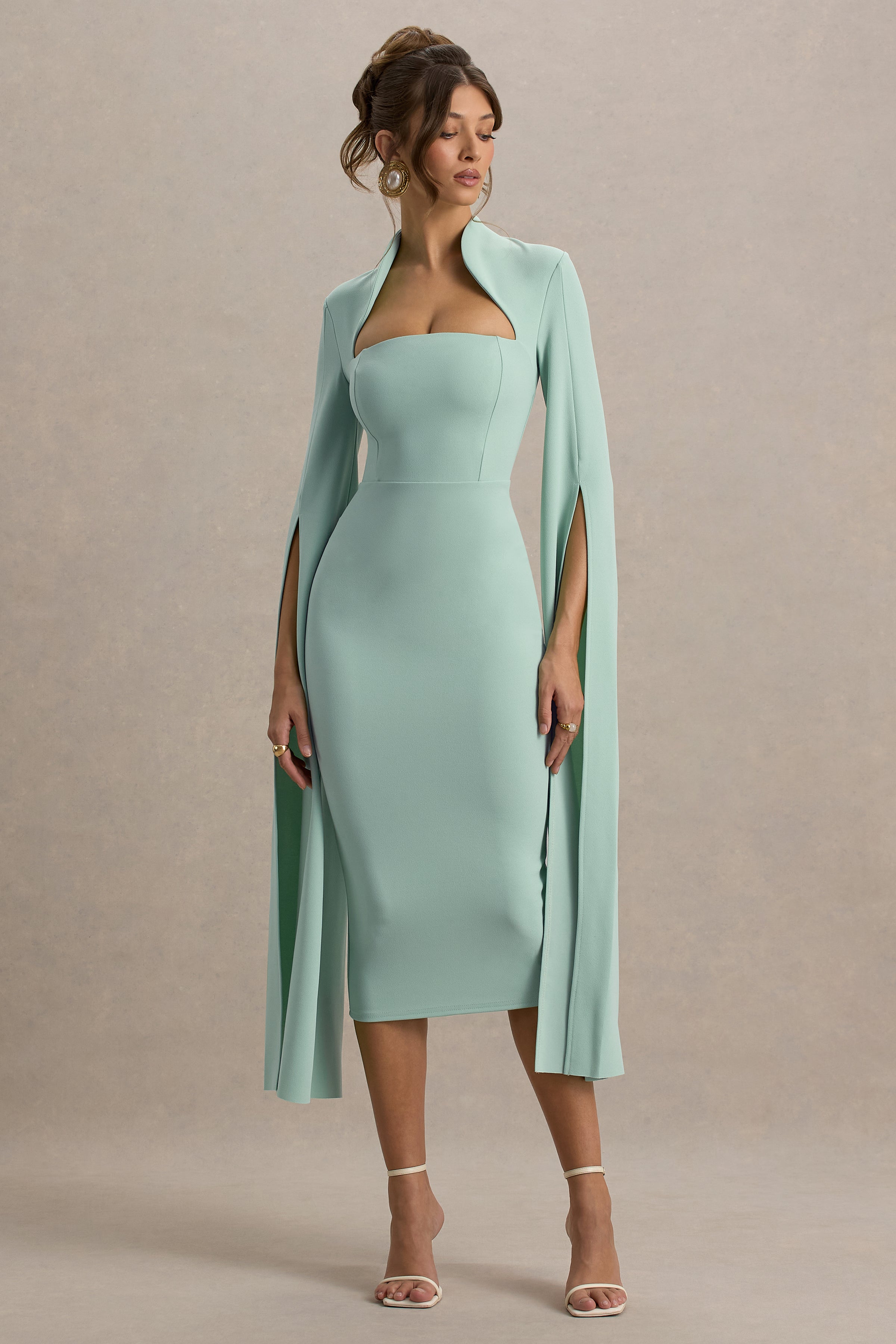Linden | Light Green Fitted Cape-Sleeve Midi Dress
