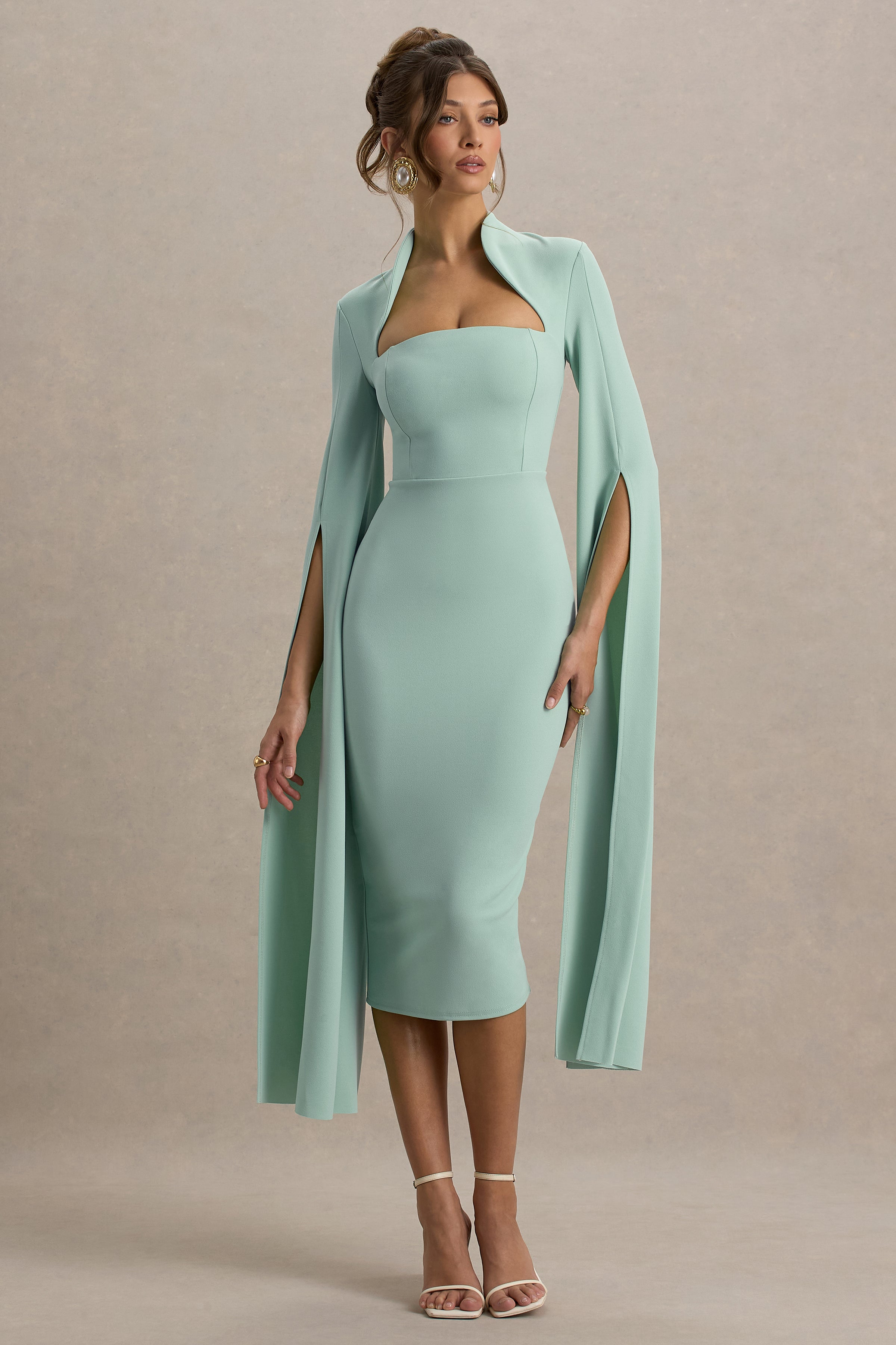 Linden | Light Green Fitted Cape-Sleeve Midi Dress