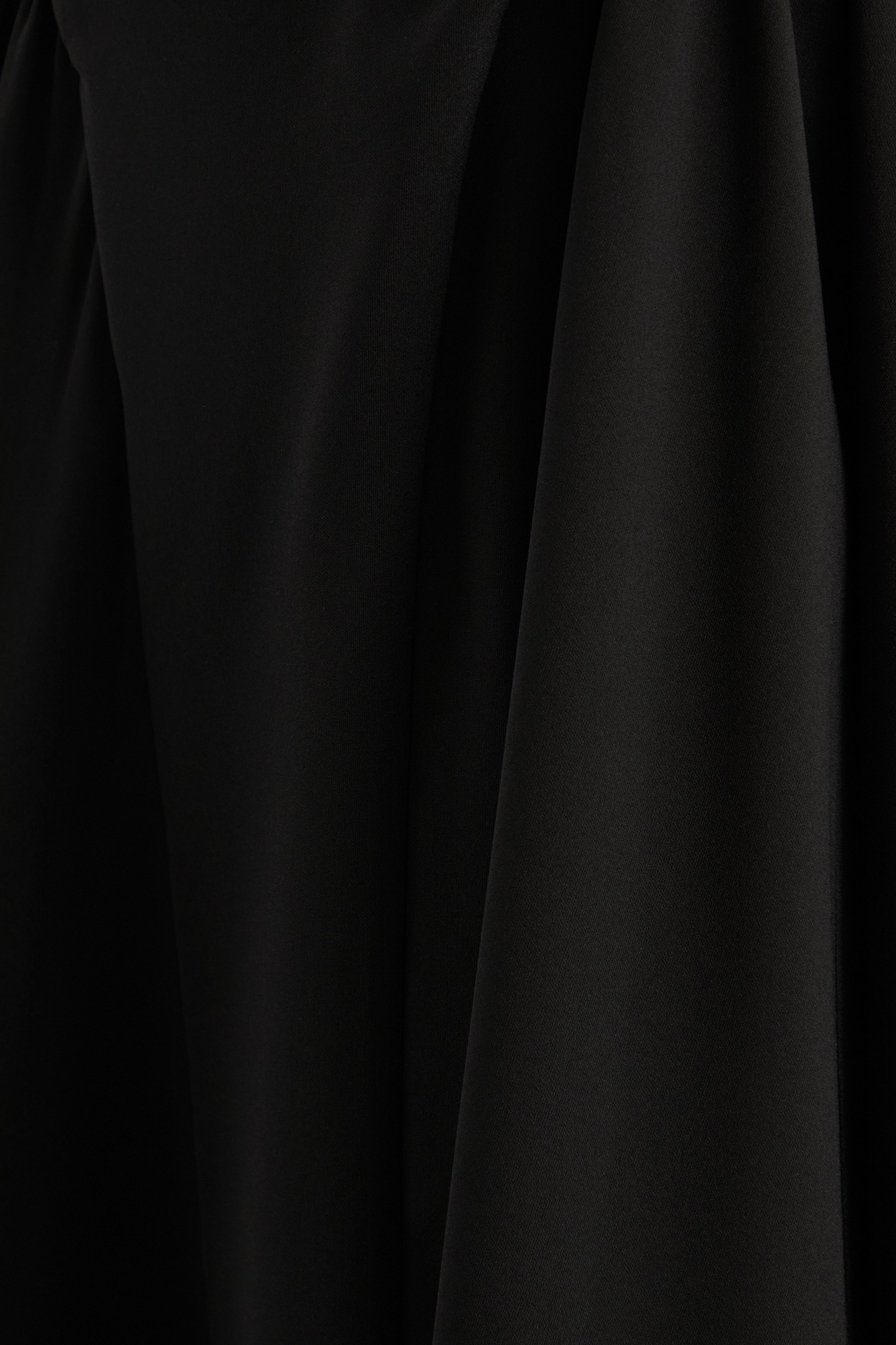 Mirel | Black Halter-Neck Midi Dress